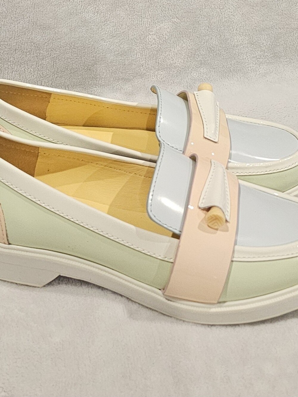 Women's Pastel Patent Golf Loafers - Cream, Light Blue & Pale Pink- Size 6.5 NEW